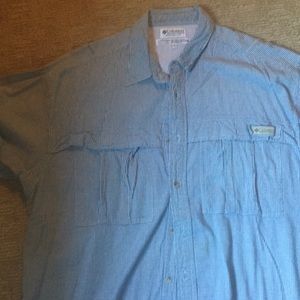 Columbia short sleeved shirt